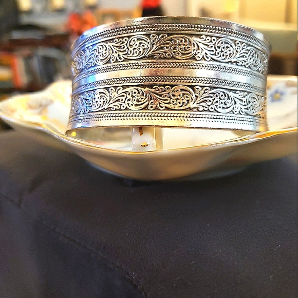 Filigree Silver Boho Wrist Cuff - Picture 4 of 5